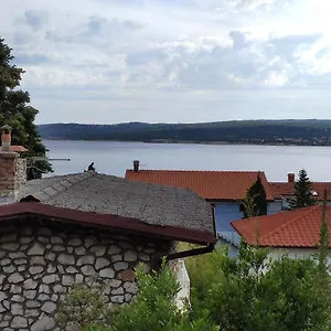  Apartman 2 Minutes To The Ev Station Available Horvátország