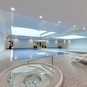 Waterlane Riverside - Spa, Pool, Gym & Parking By Downtown , Danzig Polen
