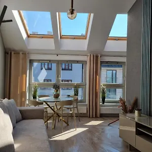  Apartment Miodowa Street Parking Free