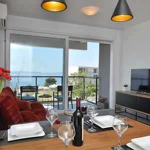  Apartment Carmen, Znjan, Croatia