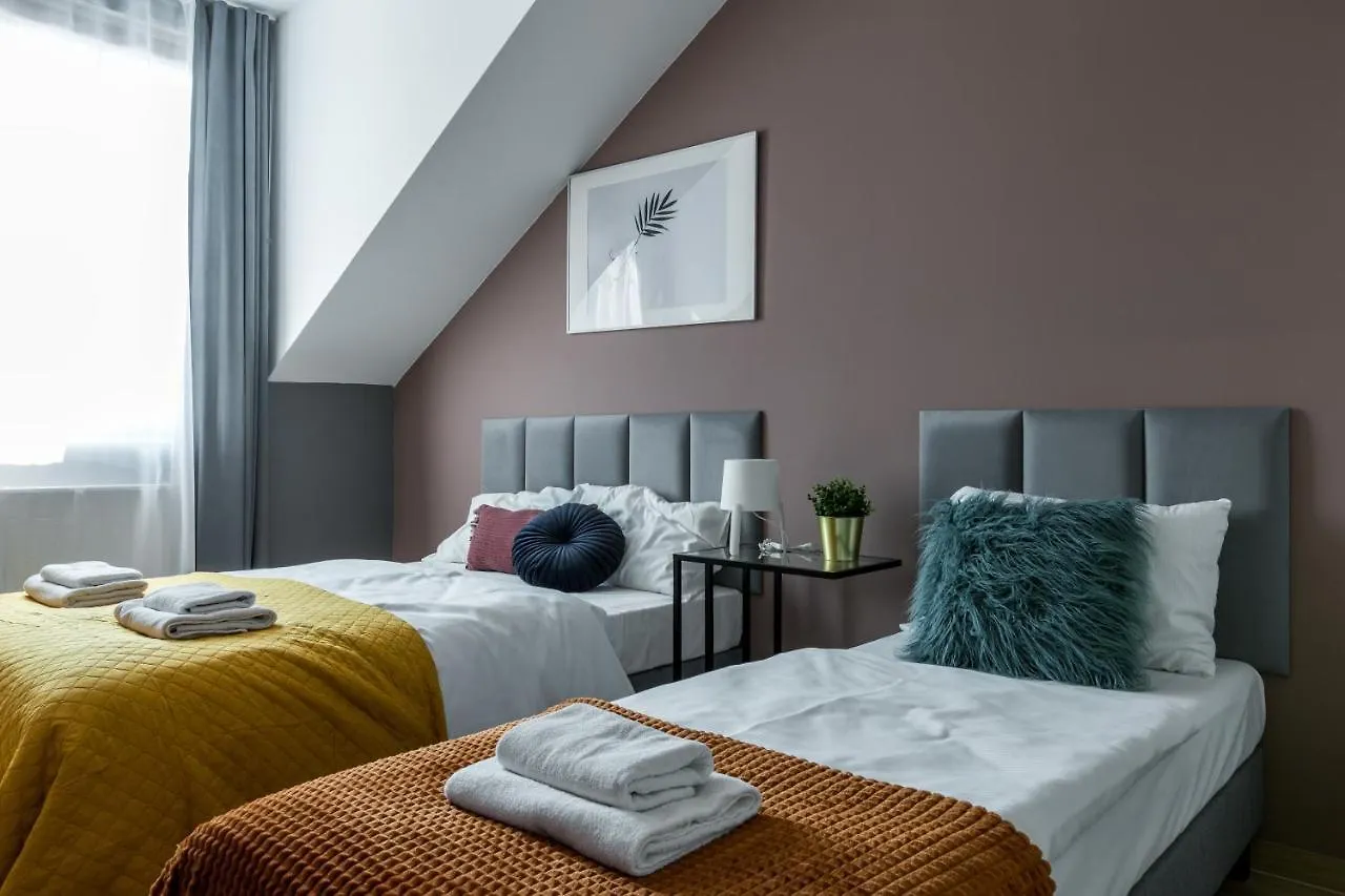 Friendhouse Residence كراكوفيا شقة