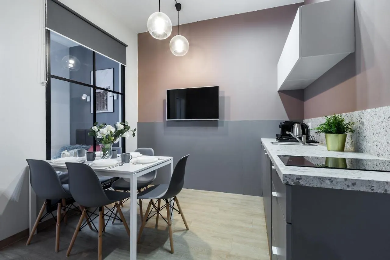 Friendhouse Residence كراكوفيا شقة