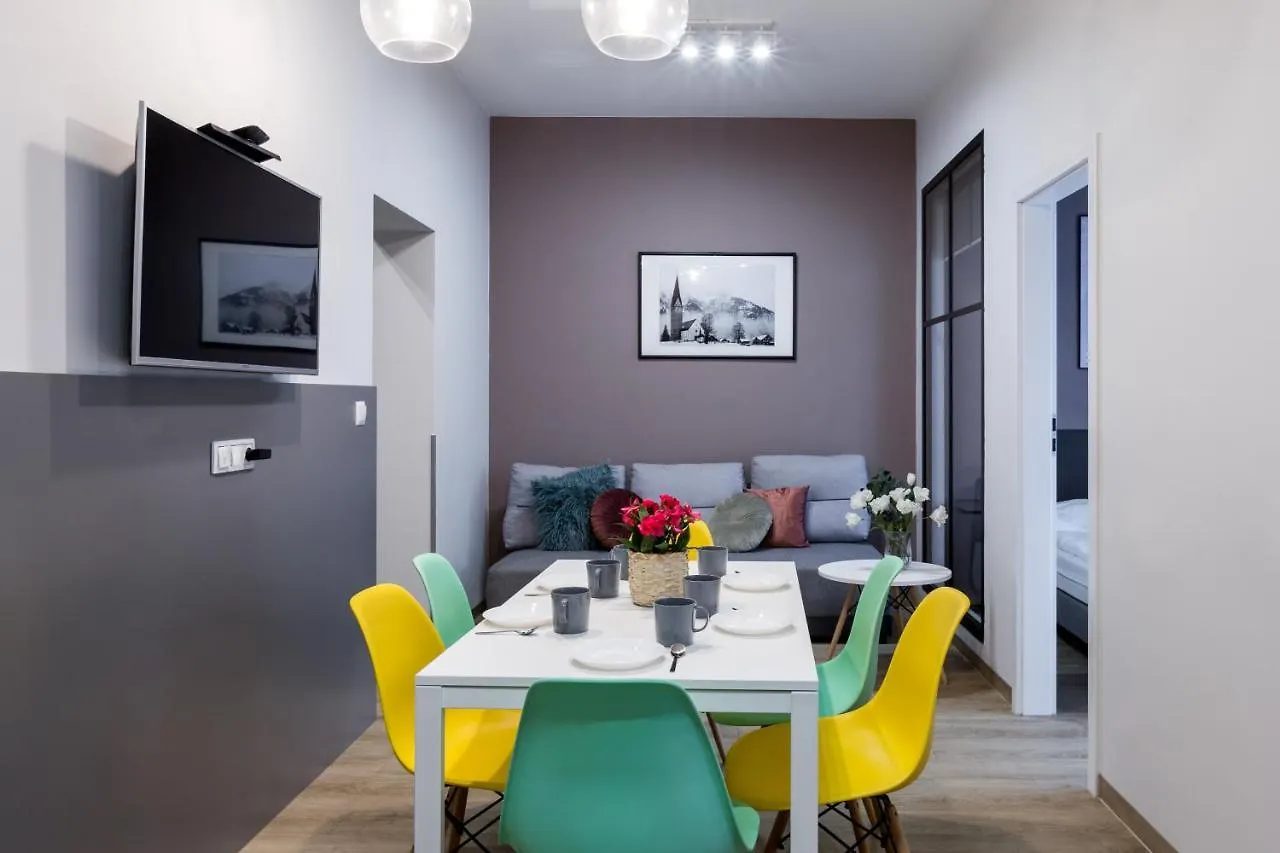 Friendhouse Residence Krakow Apartment